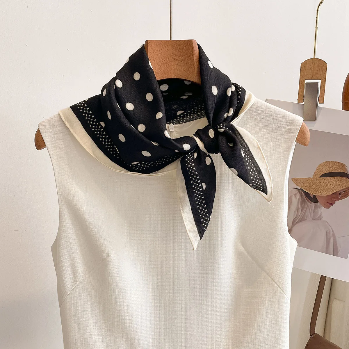 Luxury Polka Dot Printed Squar - Scarf Silk Square 리뷰 및 가격