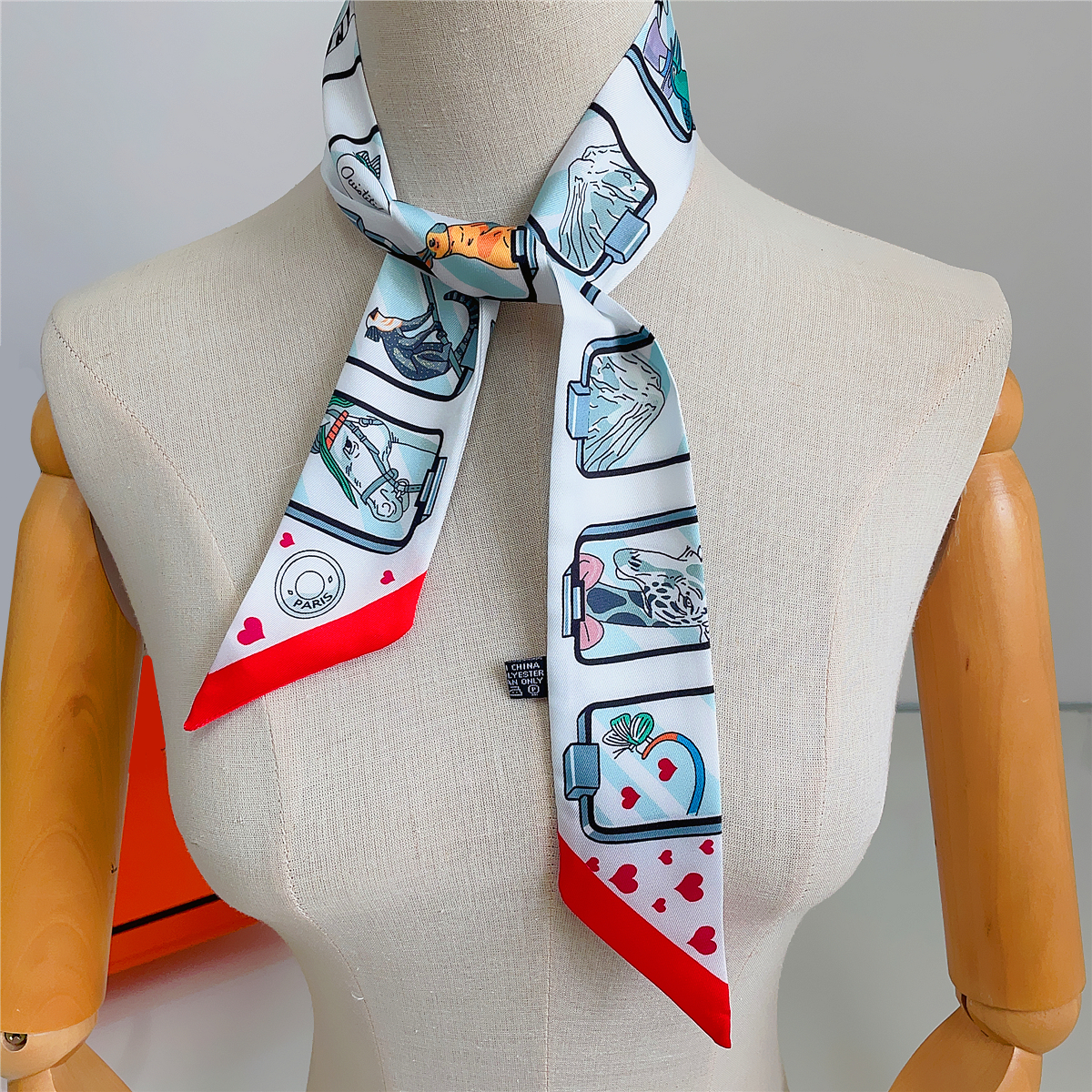 Brand Design Twill 100% Silk S - Silk Neck Scarf 리뷰 및 가격