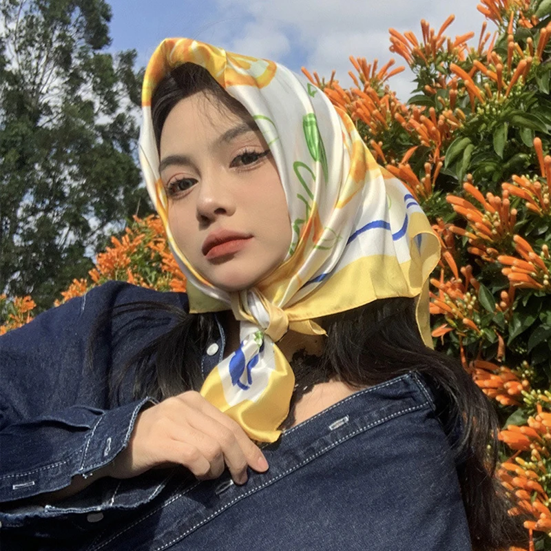 70cm Square Lemon Print Yellow - Silk Neck Scarf 리뷰 및 가격