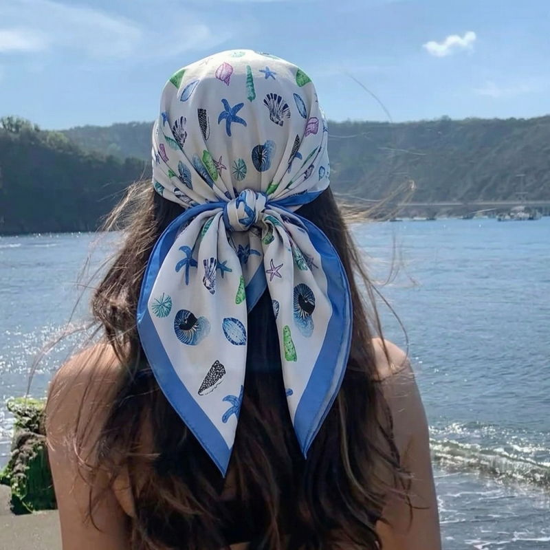 Women Silk Feeling Square Scar - Ascot Neck Scarf 리뷰 및 가격