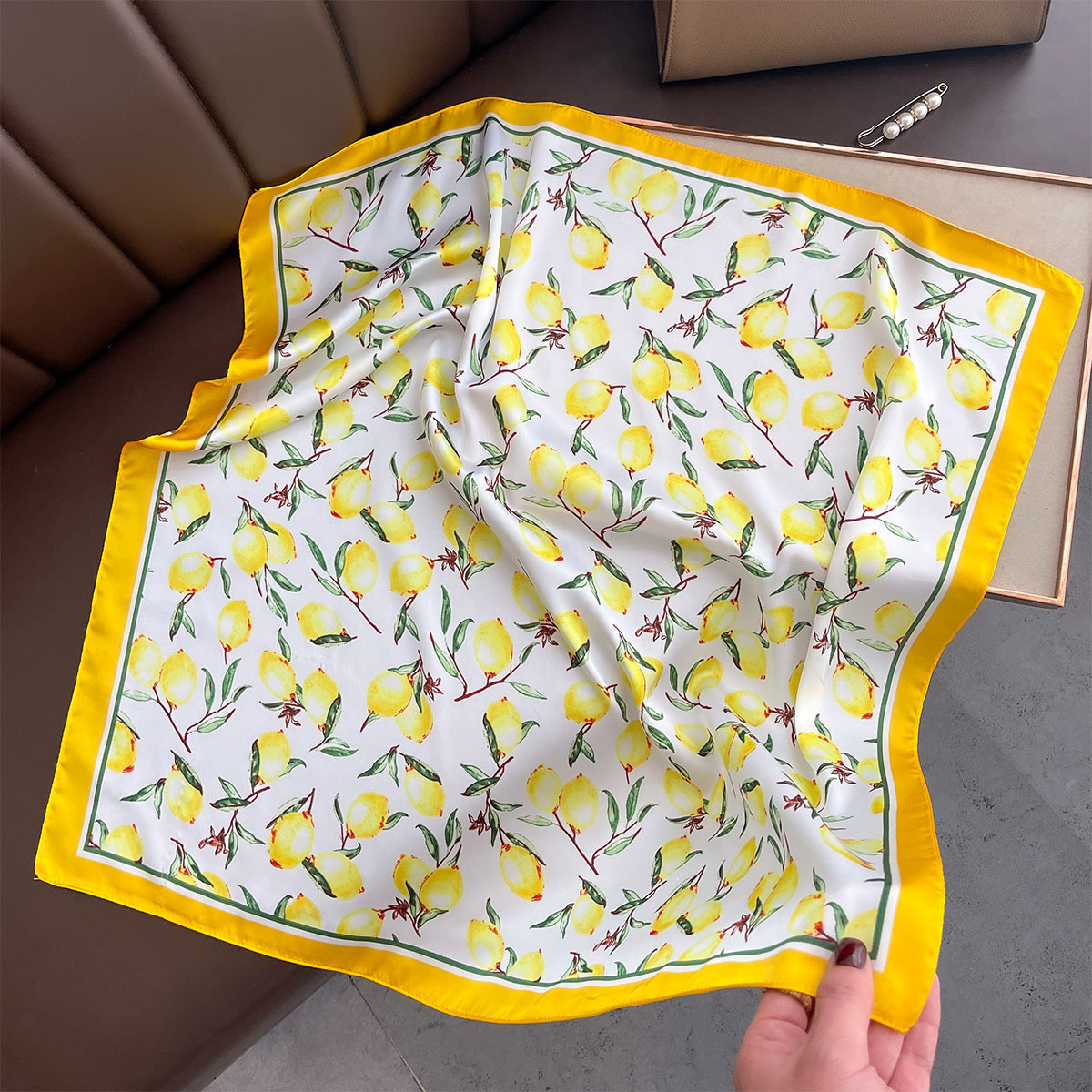 2025 New Yellow Lemon Print Sq - Scarf Silk Square 리뷰 및 가격